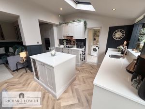 Open Plan Kitchen- click for photo gallery